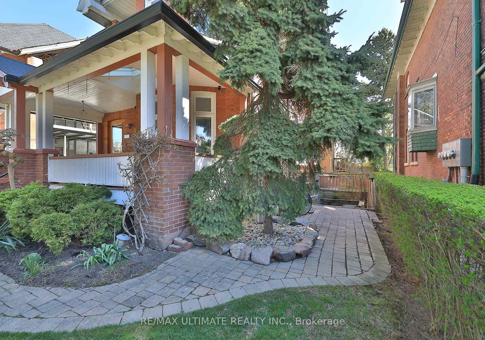 229-rusholme-road-s-toronto-ontario-c12135011