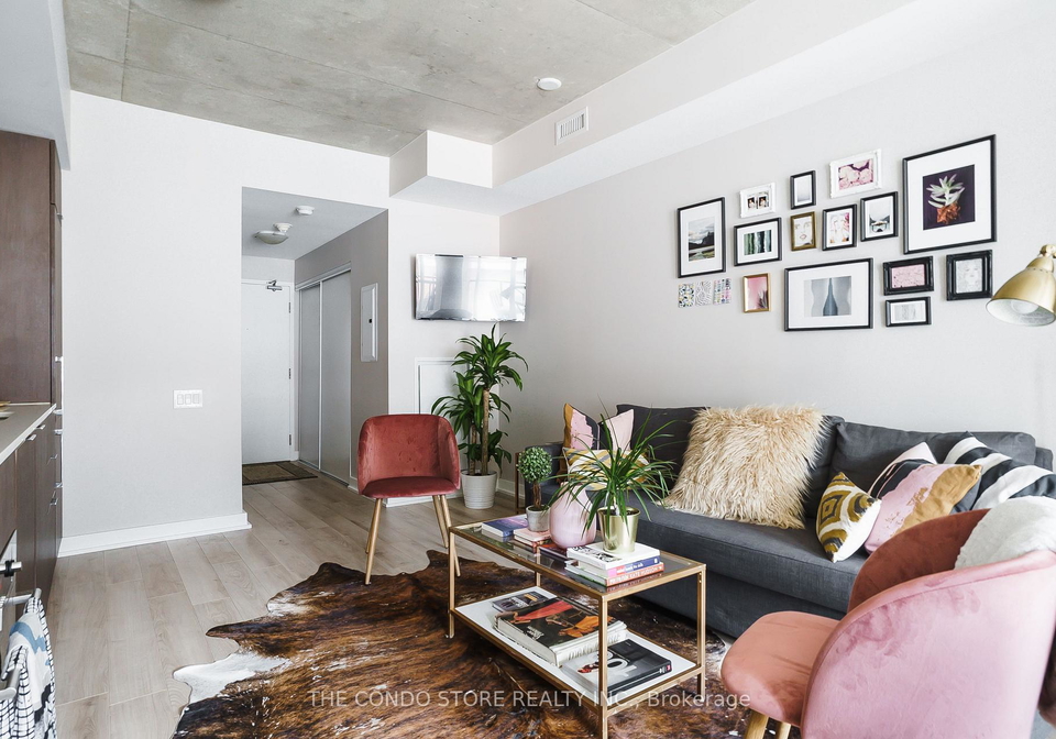 5-hanna-avenue-toronto-ontario-c12135287