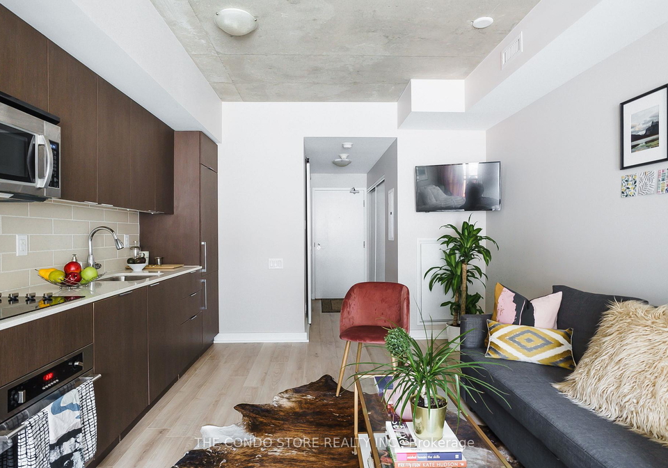 5-hanna-avenue-toronto-ontario-c12135287