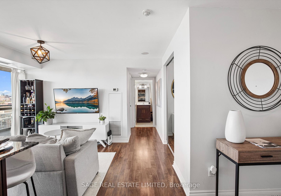 100-western-battery-road-toronto-ontario-c12135467