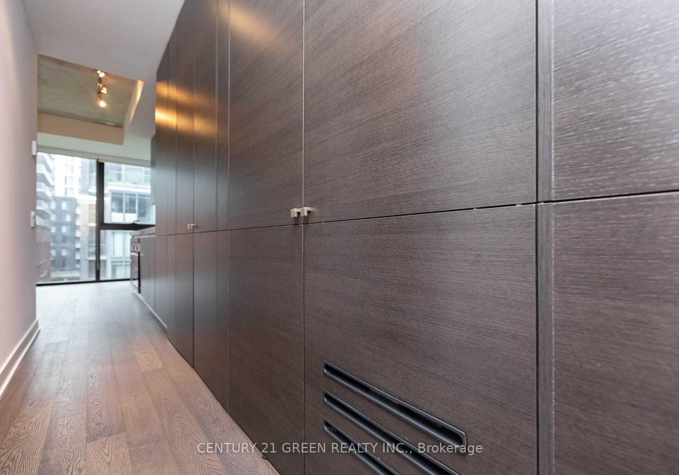 629-king-street-w-toronto-ontario-c12136118