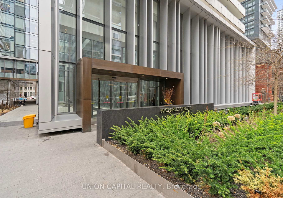 50-charles-street-toronto-ontario-c12136379