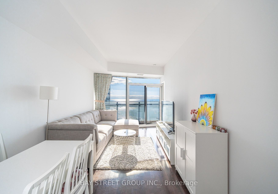 12-york-street-toronto-ontario-c12136830
