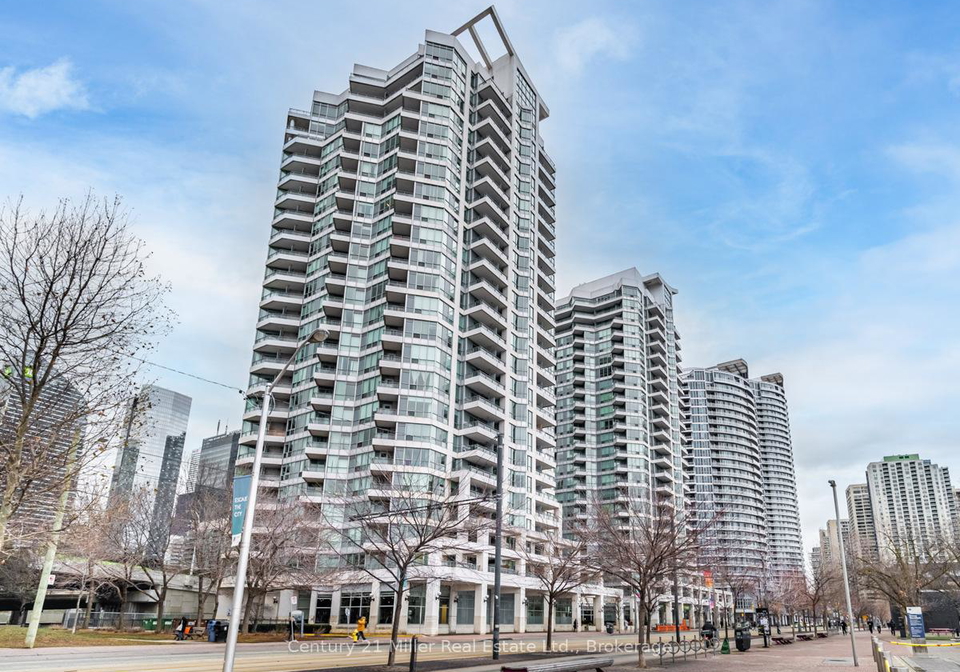 230-queens-quay-w-toronto-ontario-c12136862