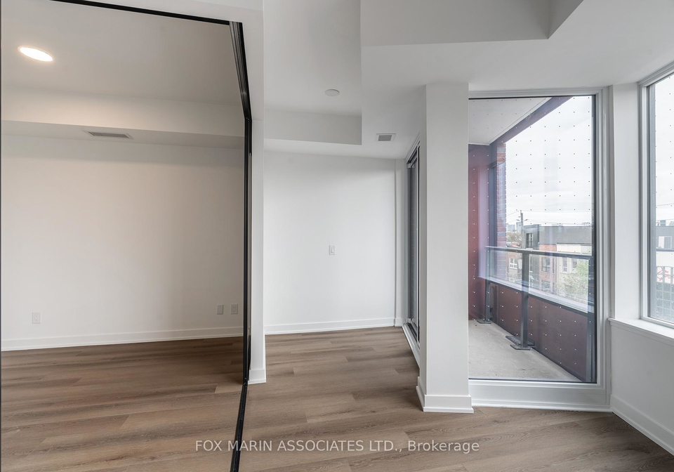 5-lakeview-avenue-toronto-ontario-c12137069