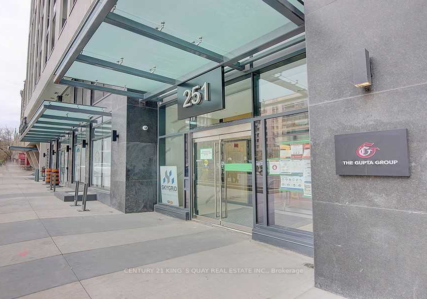 251-jarvis-street-e-toronto-ontario-c12137254