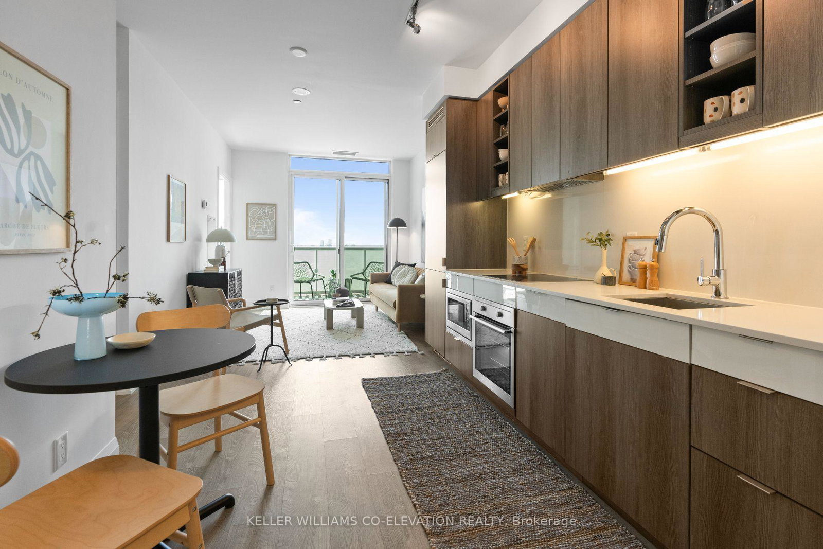 101-erskine-avenue-toronto-ontario-c12137492