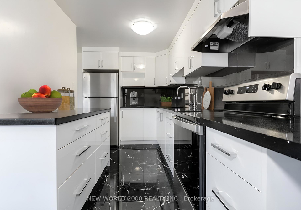 485-eglinton-avenue-e-toronto-ontario-c12138388