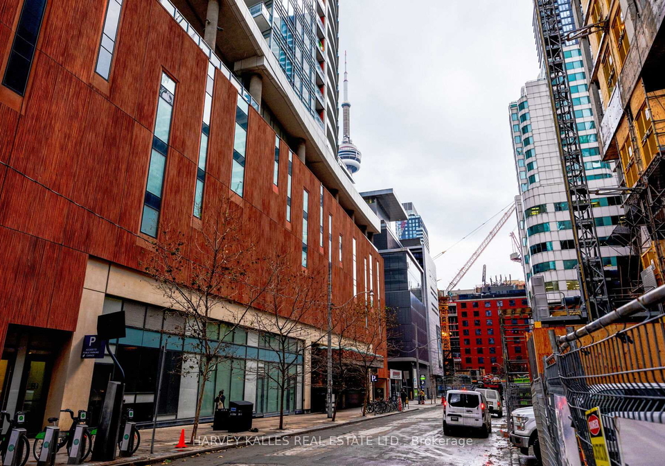 21-widmer-street-toronto-ontario-c12138436