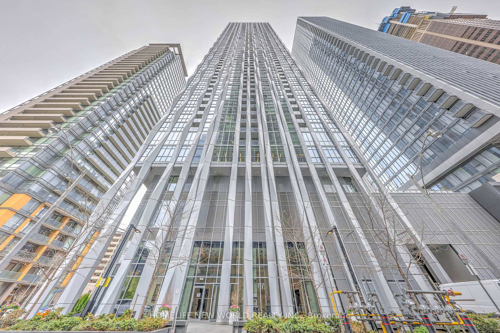1-yorkville-avenue-toronto-ontario-c12139033
