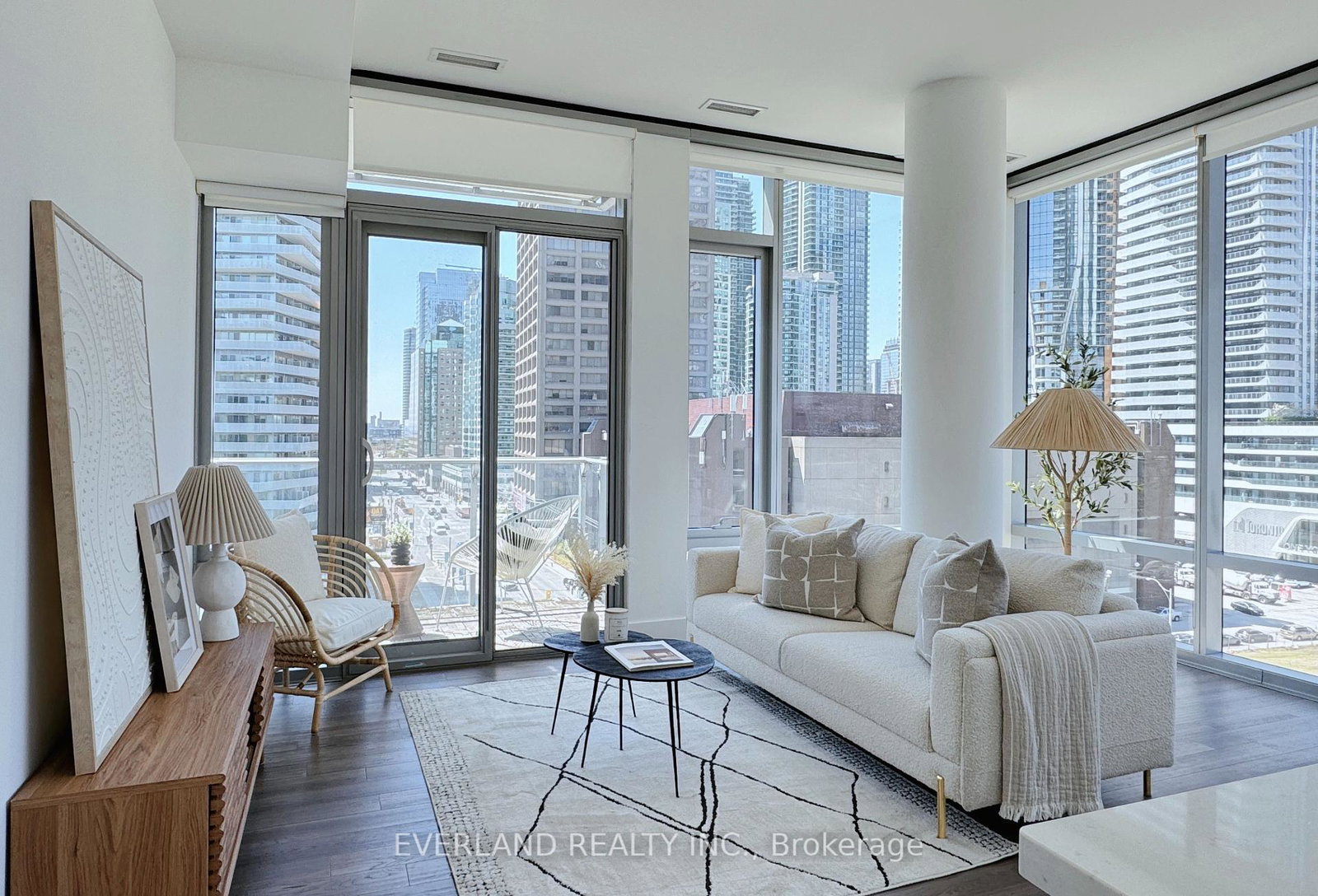 39-queens-quay-e-toronto-ontario-c12139597