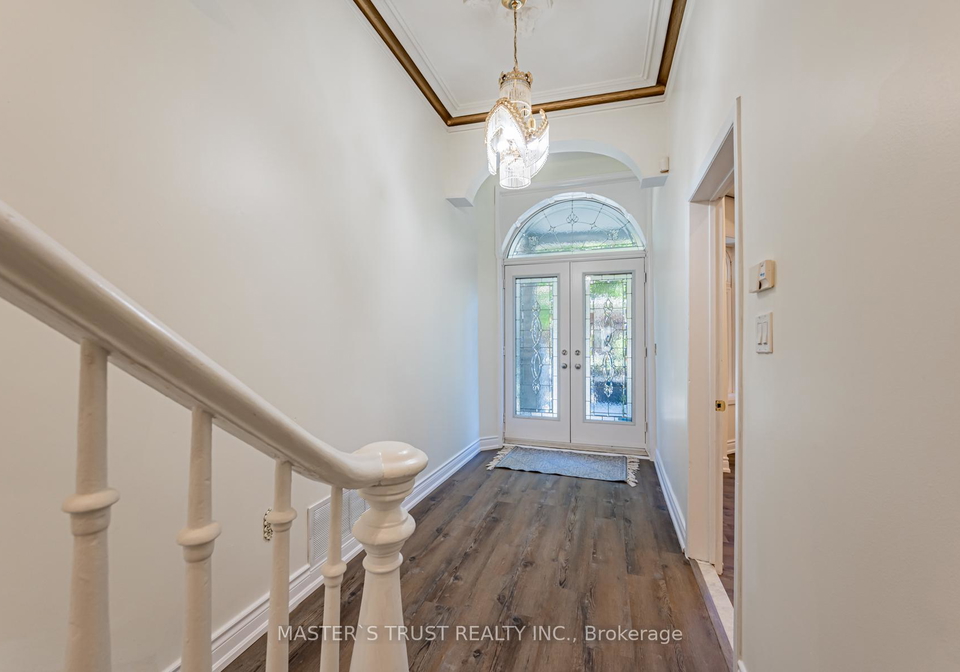246-major-street-toronto-ontario-c12139854