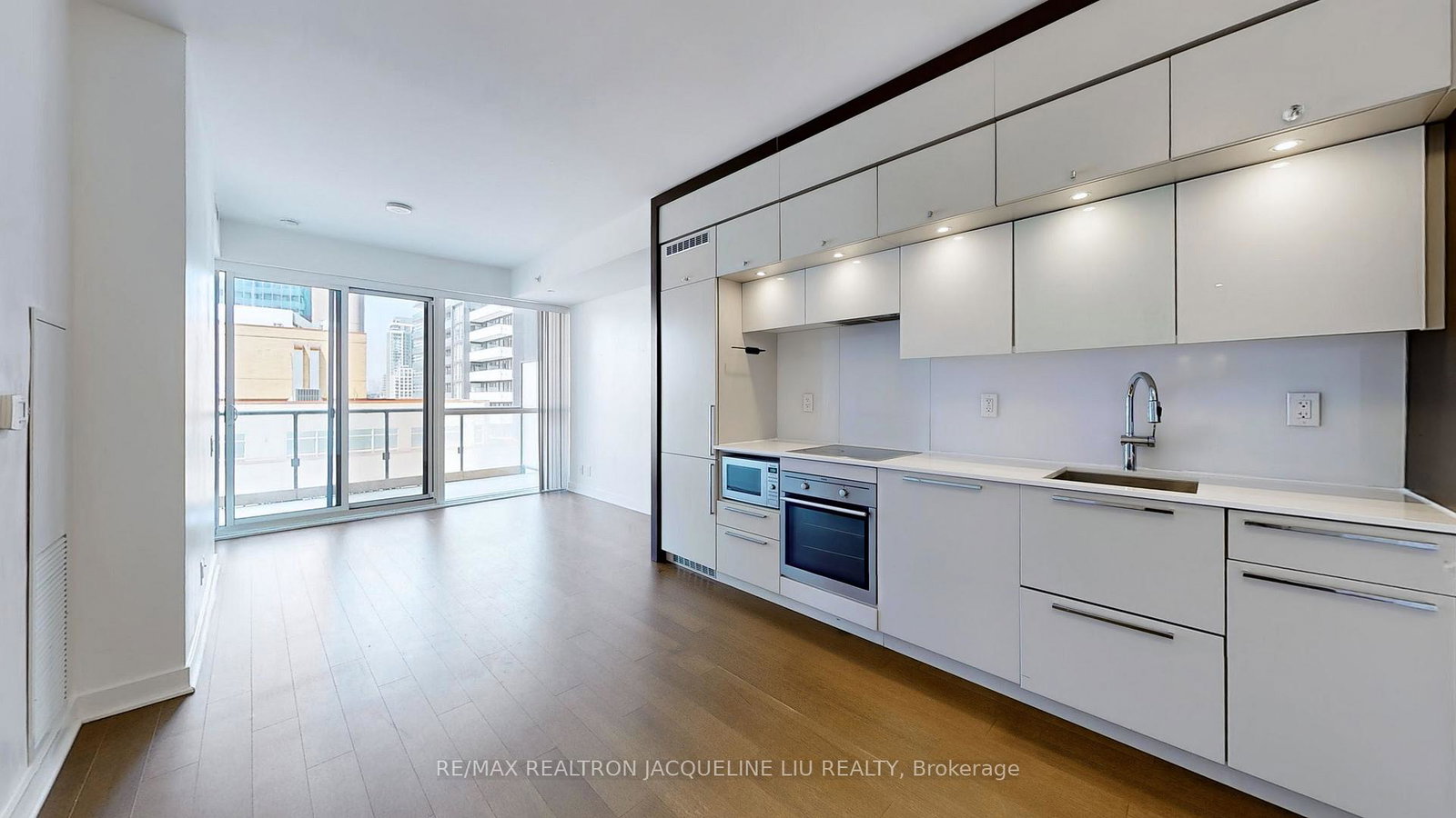 15-grenville-street-toronto-ontario-c12140230