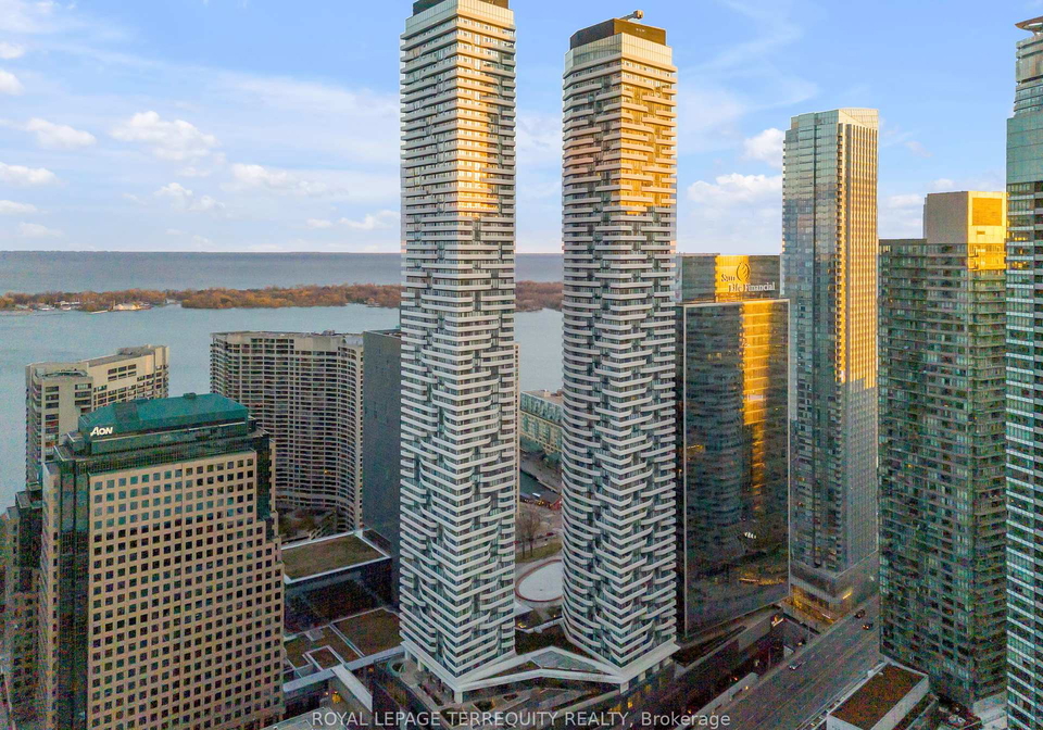 88-harbour-street-toronto-ontario-c12141006