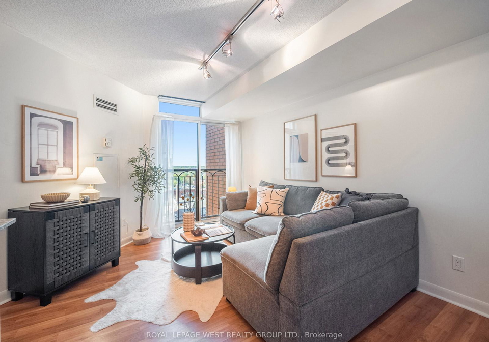 313-richmond-street-e-toronto-ontario-c12142219