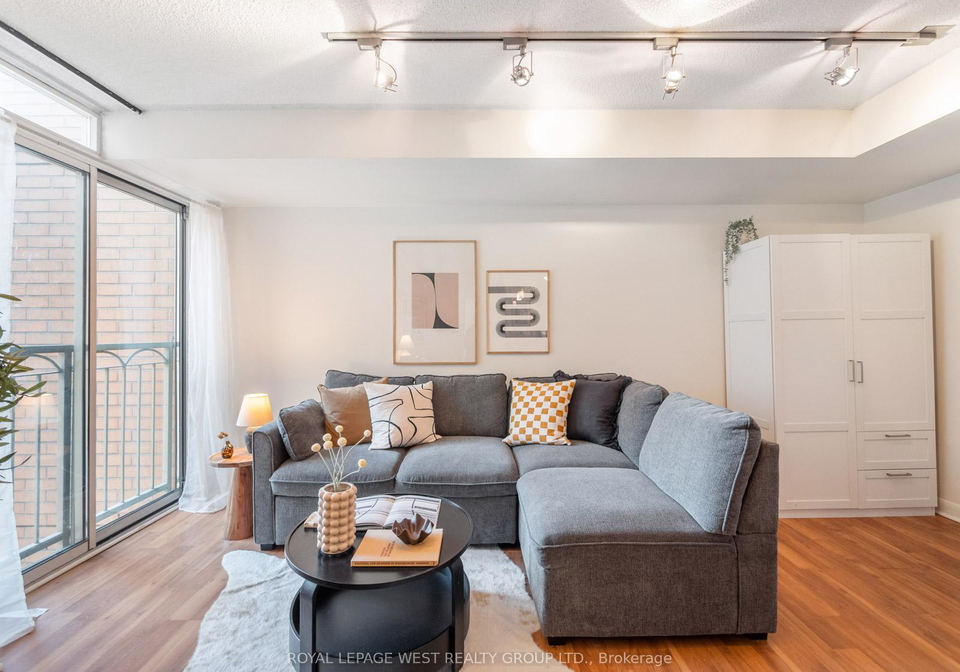 313-richmond-street-e-toronto-ontario-c12142219