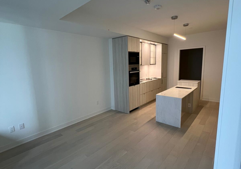 11-yorkville-avenue-toronto-ontario-c12142303