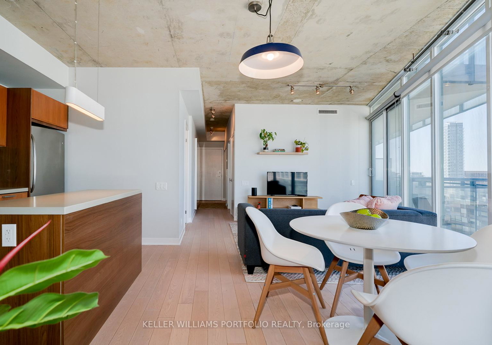 318-king-street-e-toronto-ontario-c12142931