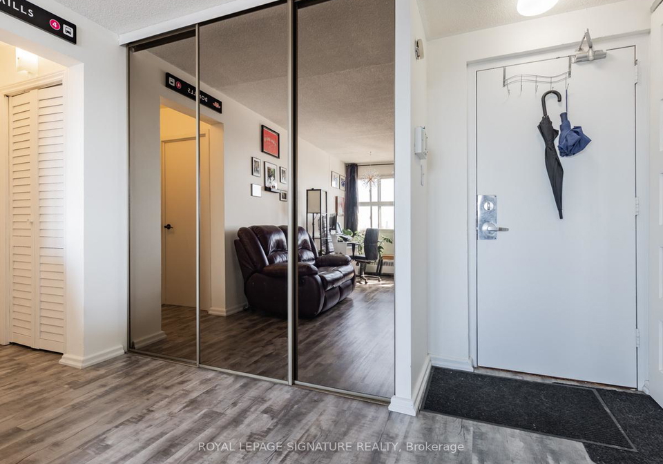 725-don-mills-road-east-york-ontario-c12142958