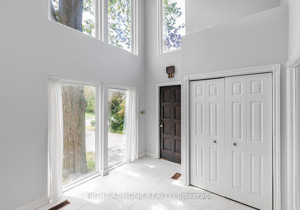 144-wedgewood-drive-north-york-ontario-c12143089