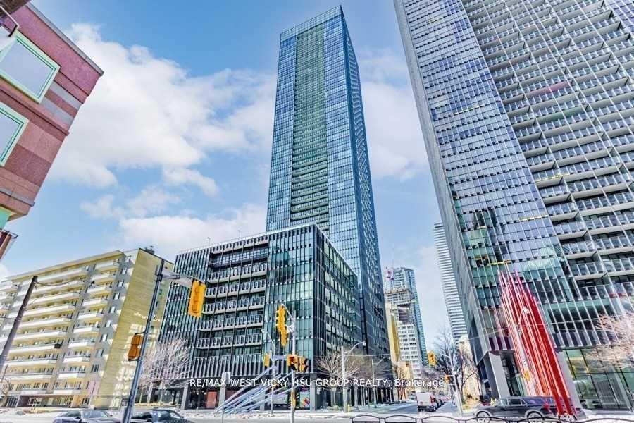 101-charles-street-e-toronto-ontario-c12143157