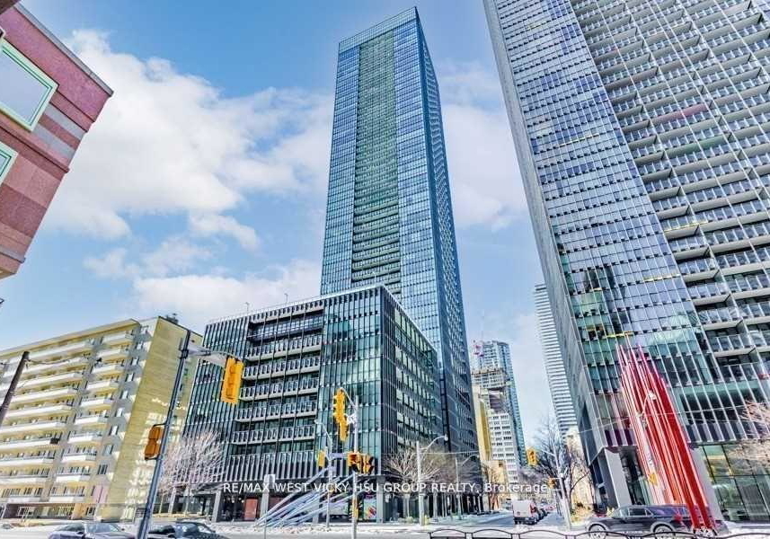 101-charles-street-e-toronto-ontario-c12143157