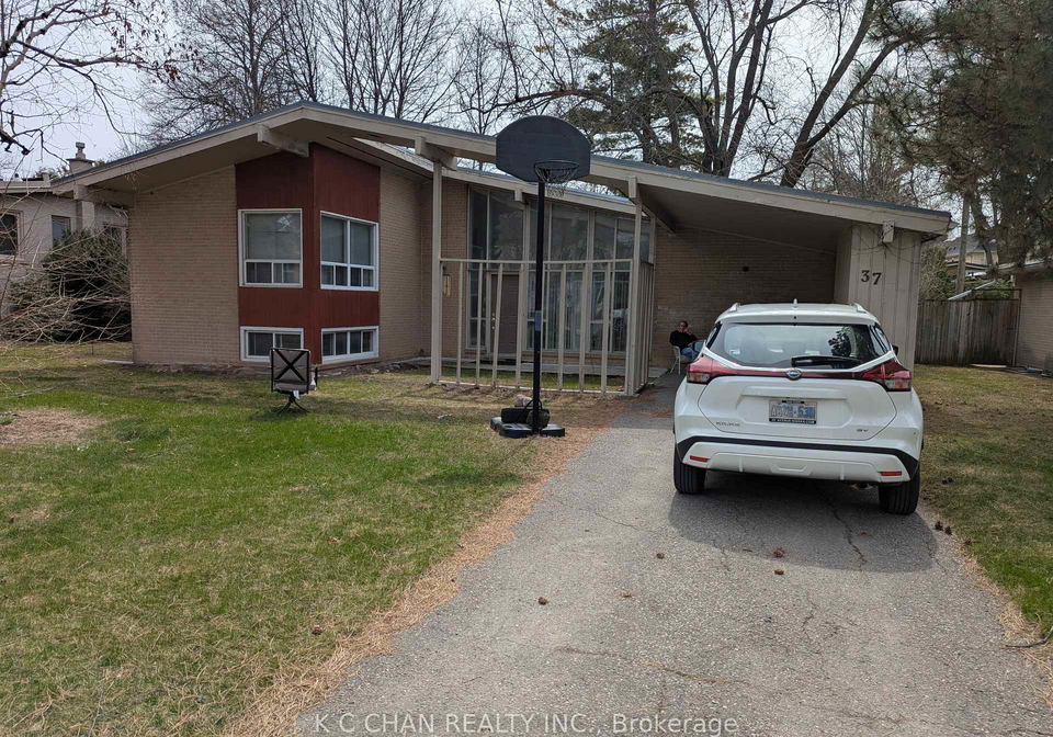 37-grangemill-crescent-north-york-ontario-c12143345
