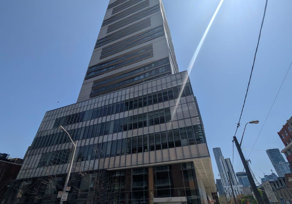 89-mcgill-street-toronto-ontario-c12144351