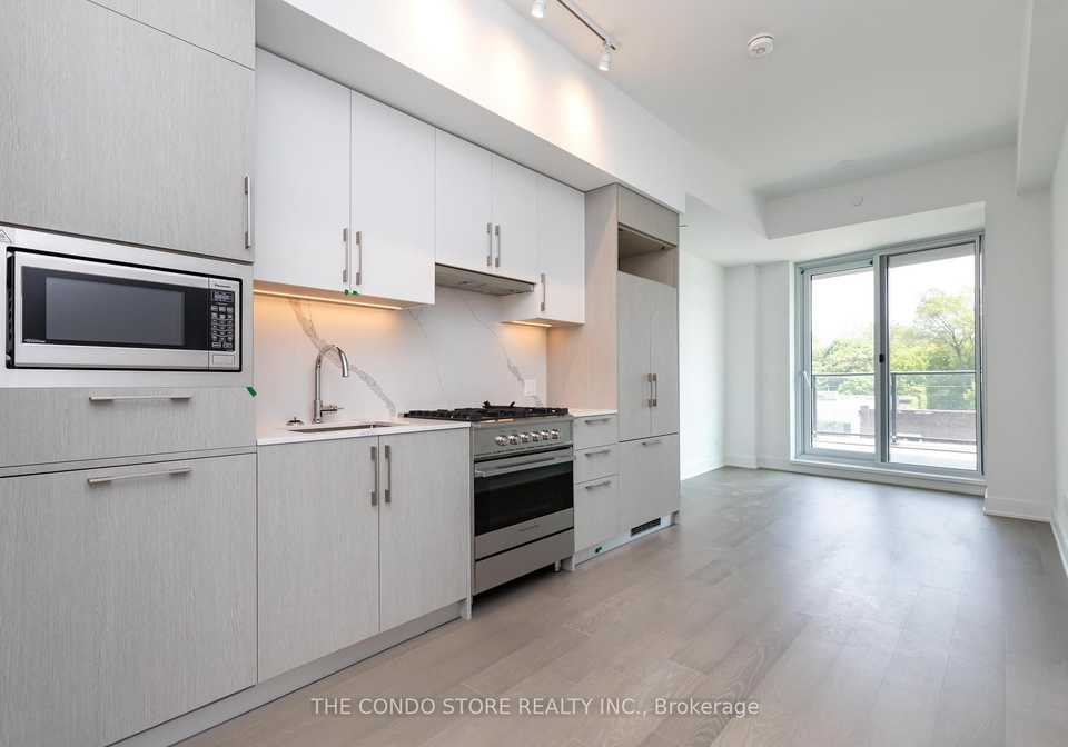 8-manor-road-e-toronto-ontario-c12144756