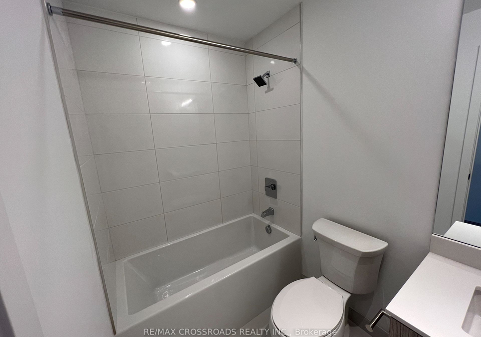 395-bloor-street-e-toronto-ontario-c12145376
