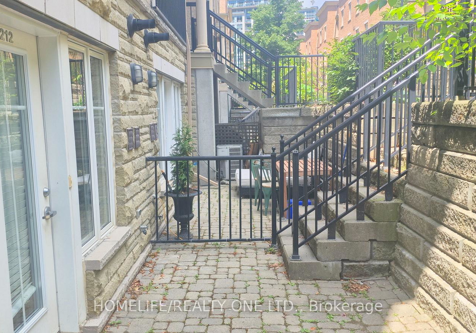 21-pirandello-street-e-toronto-ontario-c12145443