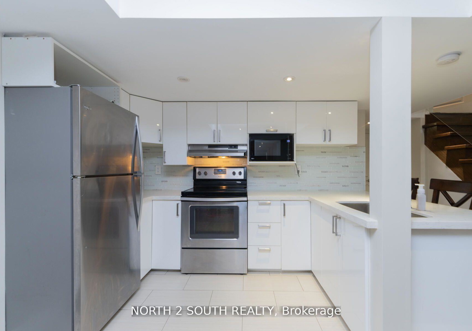 11-wingstem-court-toronto-ontario-c12145627