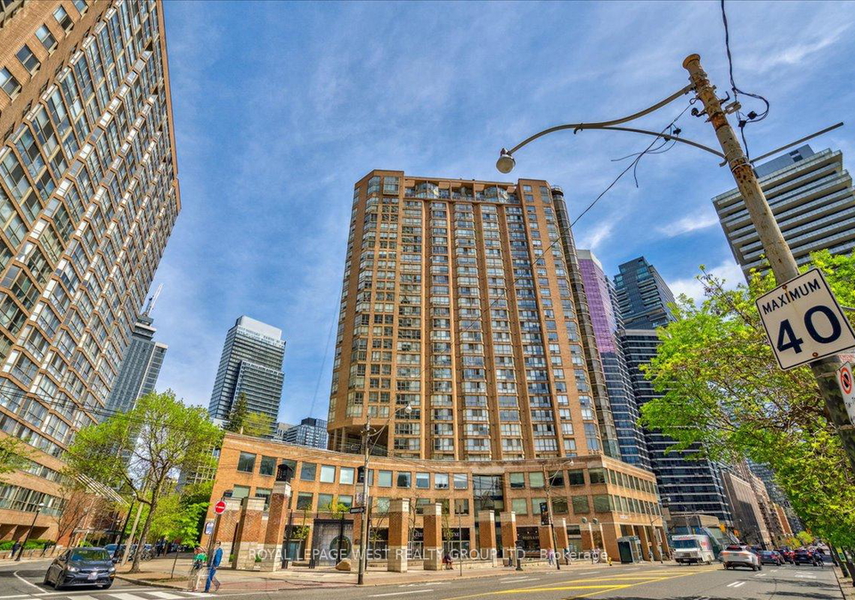 44-st-joseph-street-toronto-ontario-c12145858
