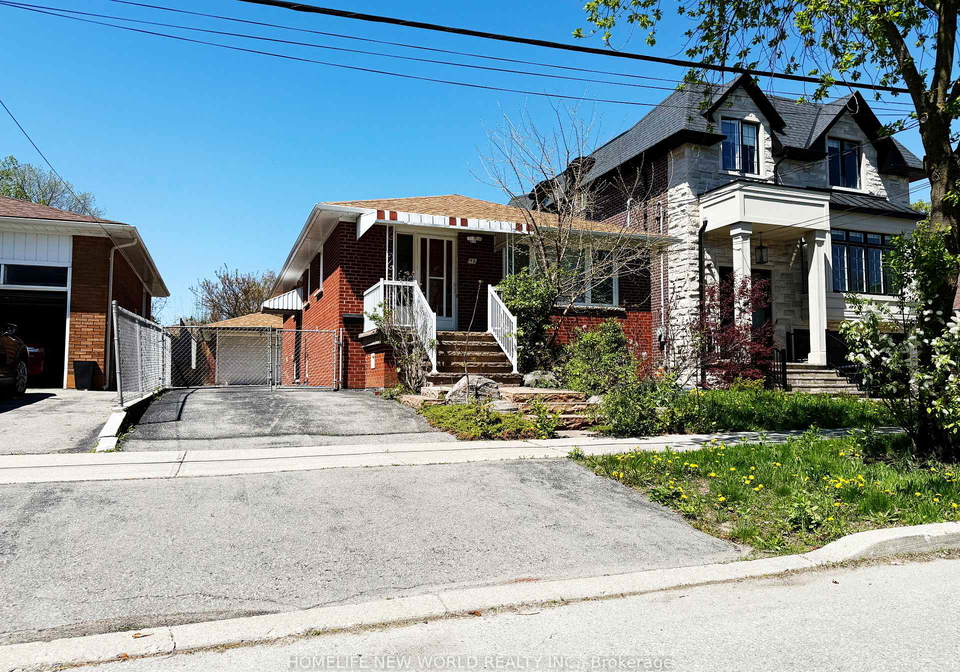 98-newton-drive-n-north-york-ontario-c12146157
