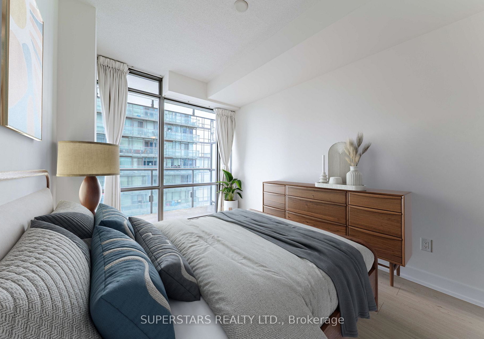 38-grenville-street-toronto-ontario-c12146258