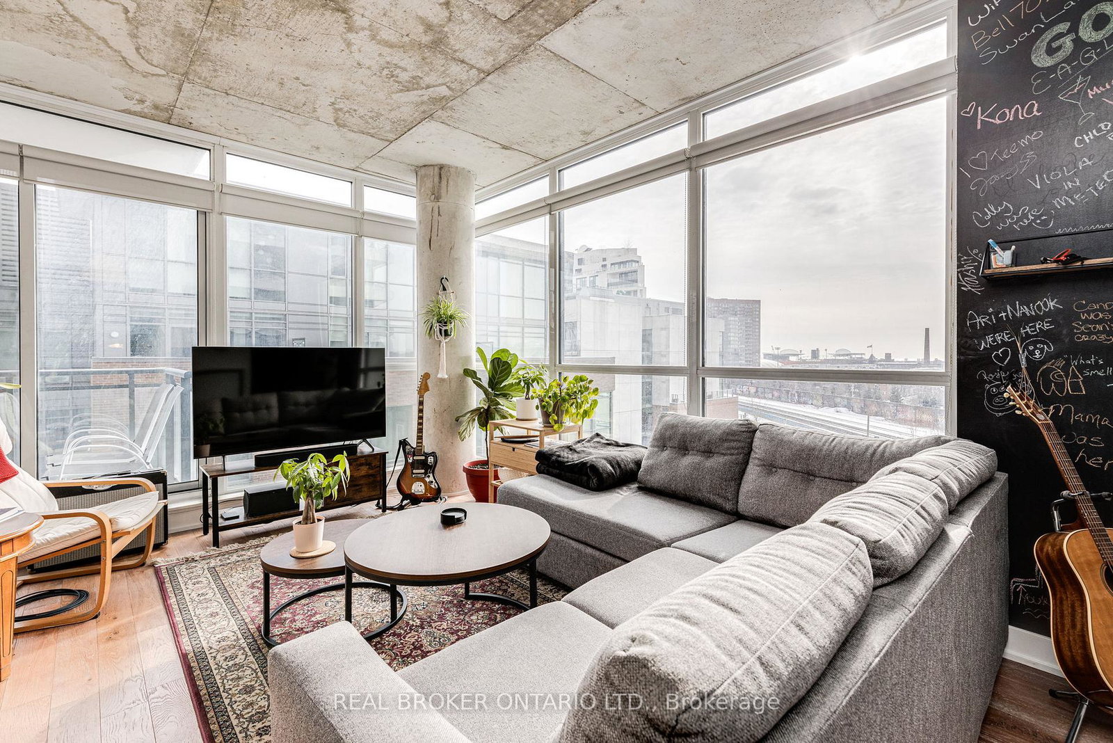 20-minowan-miikan-lane-toronto-ontario-c12146874