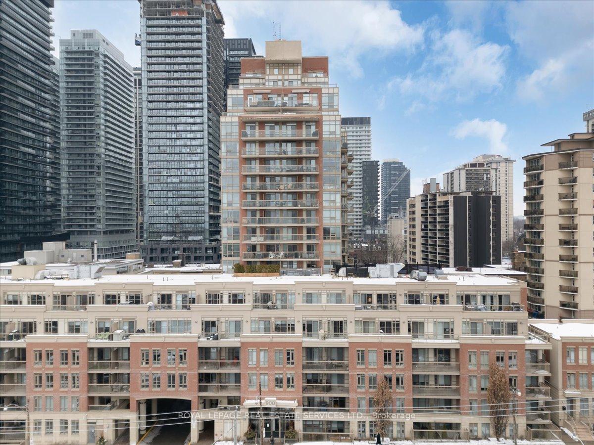 900-mount-pleasant-road-toronto-ontario-c12146899