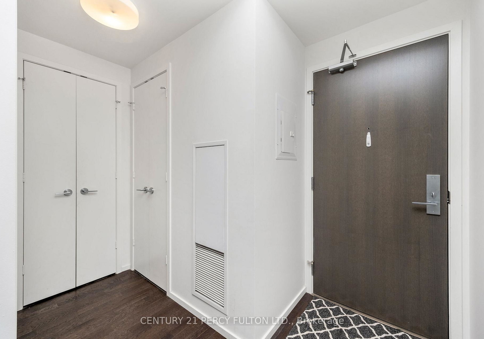 101-charles-street-e-toronto-ontario-c12146933