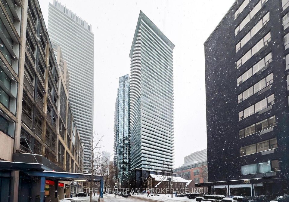 33-charles-street-e-toronto-ontario-c12147217