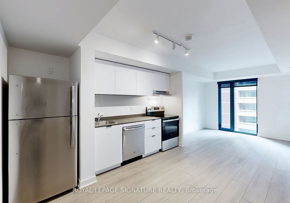 61-charles-street-e-toronto-ontario-c12147331