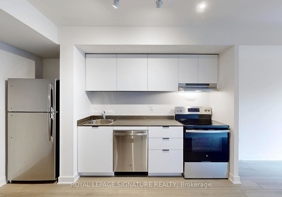 61-charles-street-e-toronto-ontario-c12147331