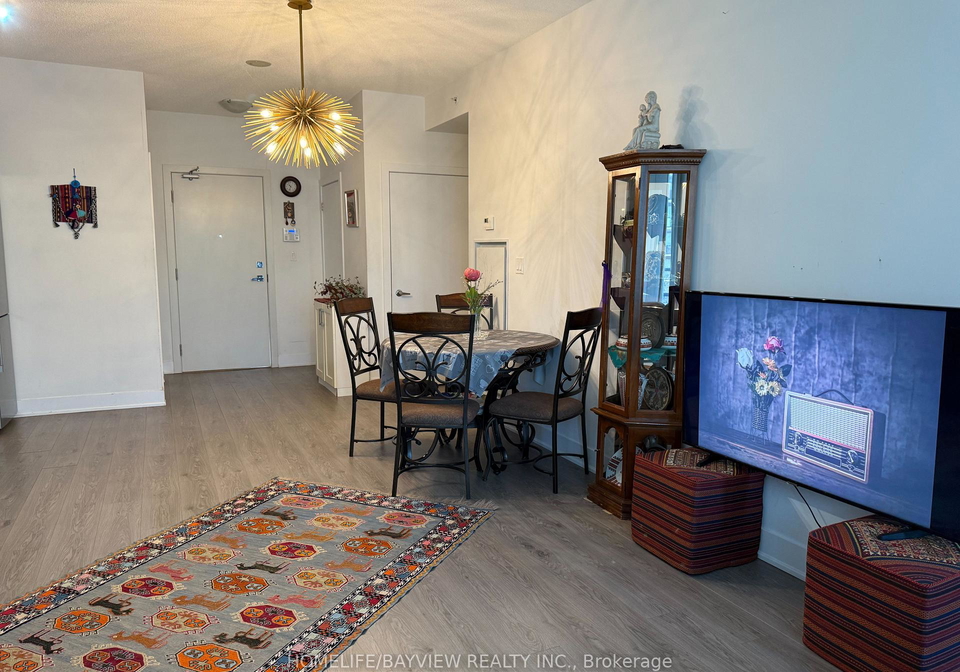 99-the-donway-w-north-york-ontario-c12147334