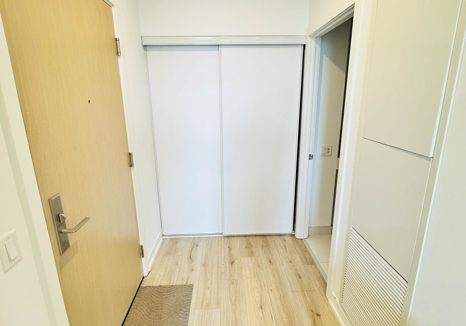 395-bloor-street-e-toronto-ontario-c12147456