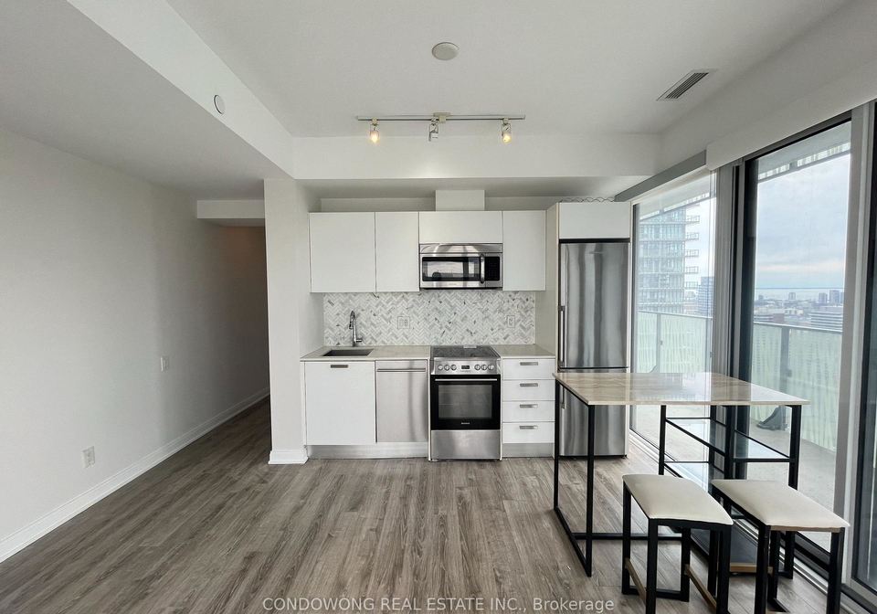 42-charles-street-e-toronto-ontario-c12147627