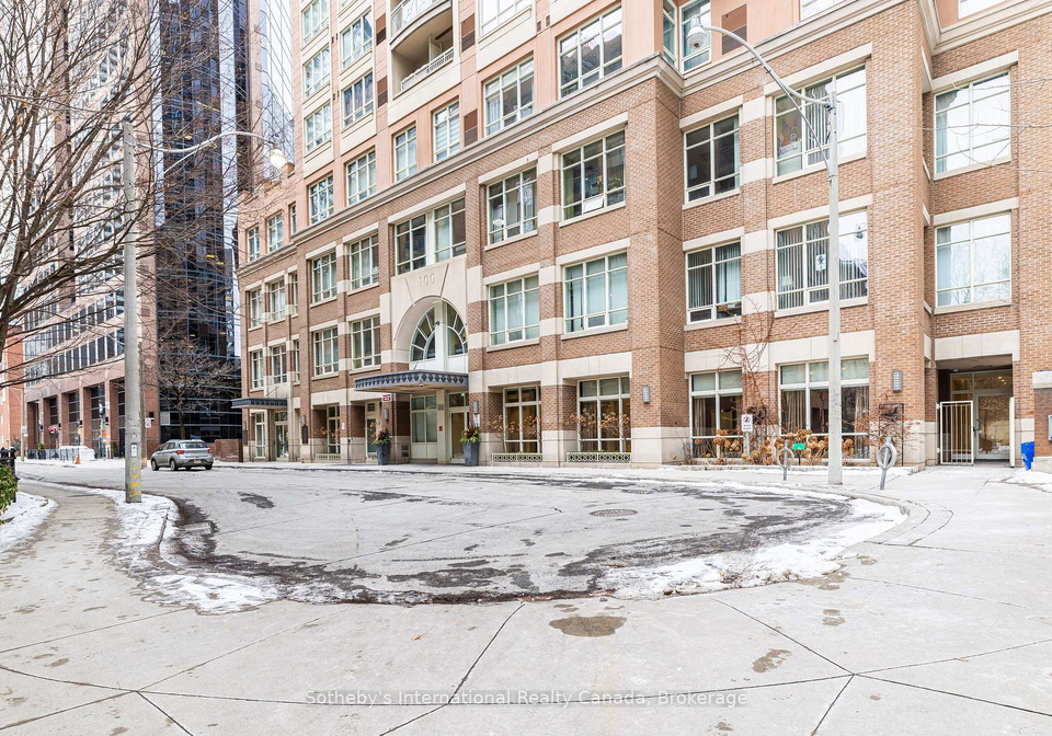 100-hayden-street-toronto-ontario-c12147816