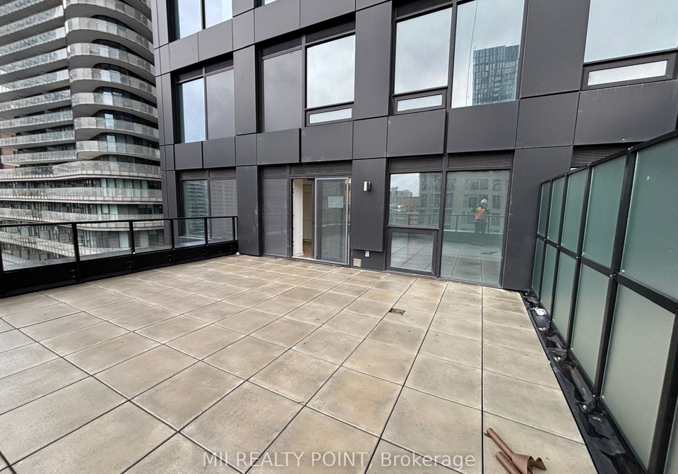 8-wellesley-street-w-toronto-ontario-c12148249