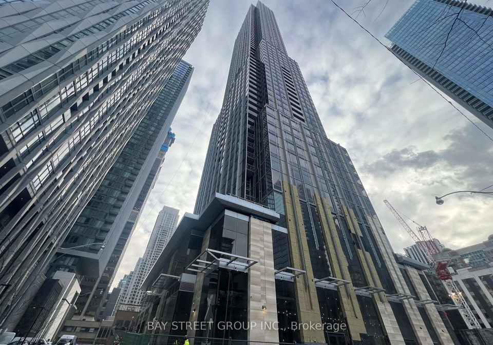 11-yorkville-avenue-toronto-ontario-c12149226
