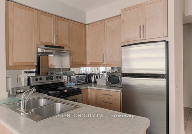 1121-bay-street-toronto-ontario-c12149728