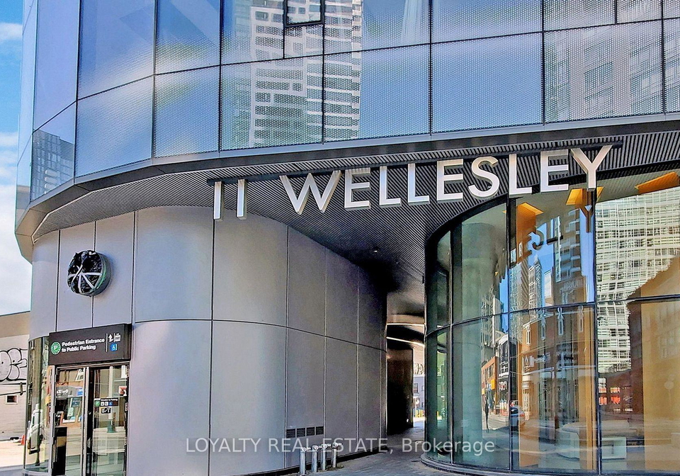 11-wellesley-street-toronto-ontario-c12150678