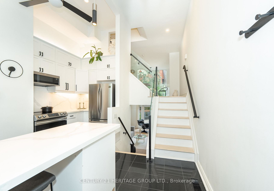 280-sherbourne-street-toronto-ontario-c12151015